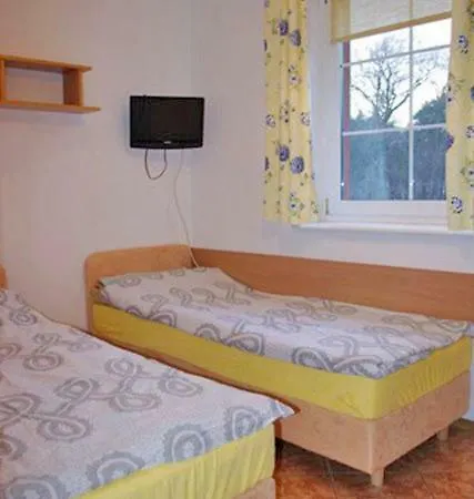 Проживание в семье Helena Карвиа